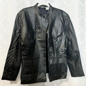 🪩 297. NEWPORT NEWS | women’s black leather jacket size XL